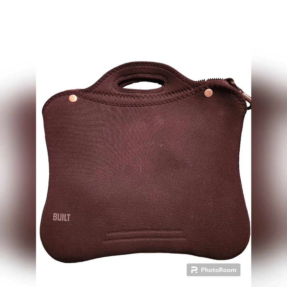 built neoprene laptop backpack Dagne Dover | Dakota | Heather Grey | Drop down front panel for on desk use and easy access to essential items Ventilated padded laptop platform Side panels provide privacy and organization while at your workspace A total of 22 pockets to optimally organize your workspace Top quick Built | Bags | Built